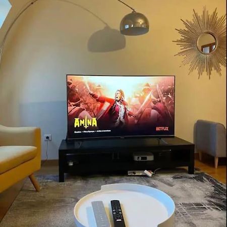 Quiet And Spacious Apartment Near Champs Elysees Paris Luaran gambar