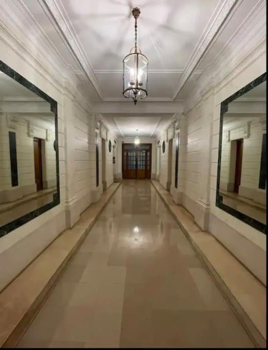 Quiet And Spacious Apartment Near Champs Elysees Paris Luaran gambar