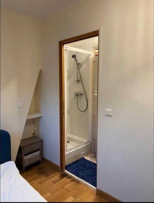 Quiet And Spacious Apartment Near Champs Elysees Paris Luaran gambar