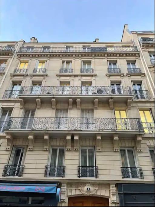 Quiet And Spacious Apartment Near Champs Elysees Paris Luaran gambar